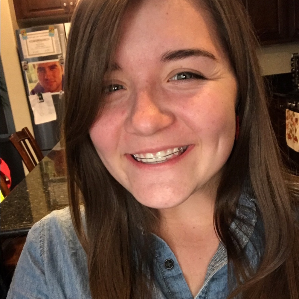 Meet your Posher, Victoria